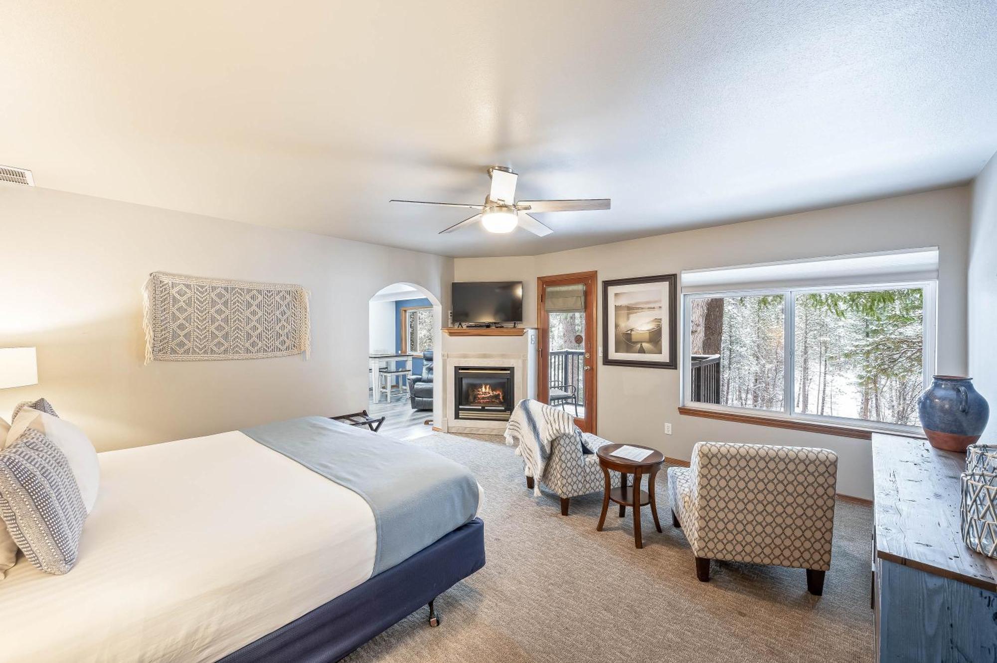 All Seasons River Inn Leavenworth Exteriör bild