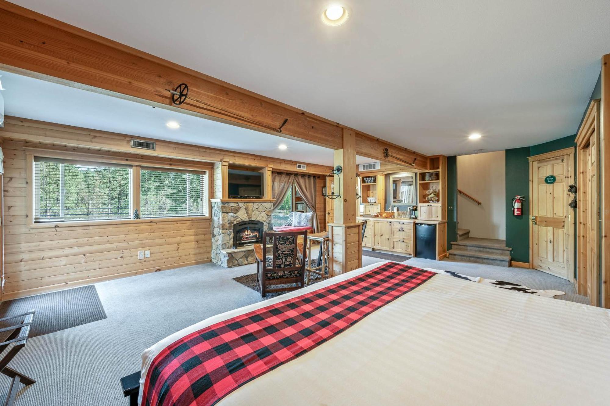 All Seasons River Inn Leavenworth Exteriör bild